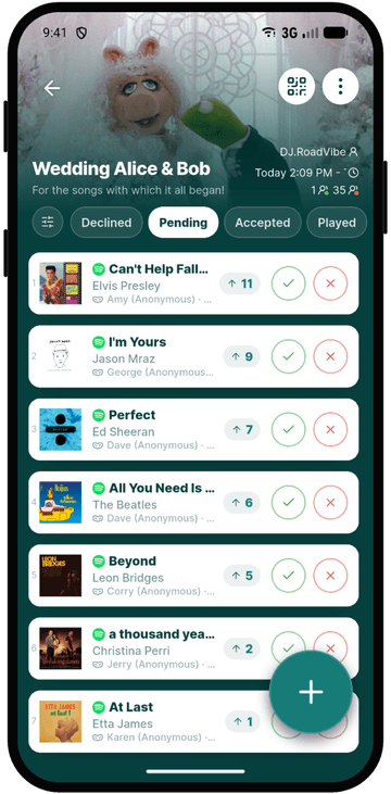 Rekwest event screen with guests upvoting and downvoting pending song requests